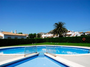 Holiday home in Estartit with garden
